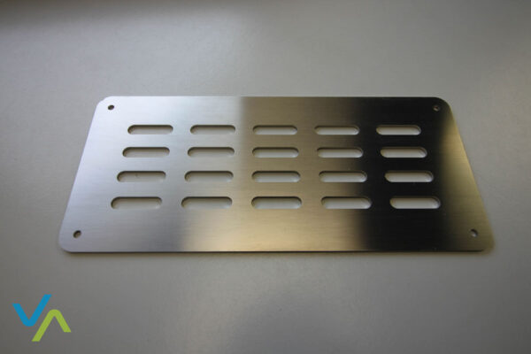 Abdeckblech f. Standheizung MB Sprinter VPE2 – Bild 2